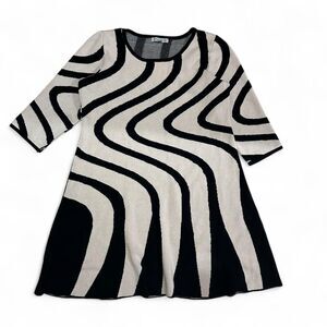 Danny & Nicole Swirl Pattern Knit Mini Dress